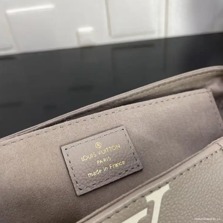 Fashionrep 2107YA0093 LV Bags 0614